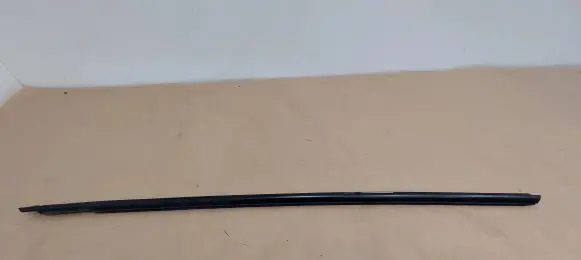 Porsche 911 991 Rubber seal front coupe door window 99153708601