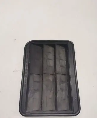 BMW 7 G11 G12 Quarter panel pressure vent 9176945