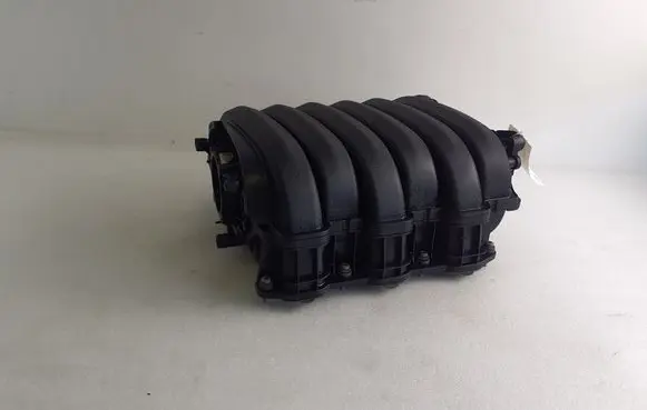 Porsche Panamera (970) Intake manifold 94611000605 94611001603 946.110.006.05