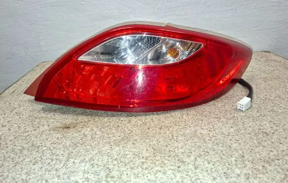 Mazda 2 Rear/tail lights D65151150 K2442