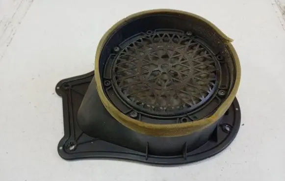 Citroen C4 Grand Picasso Front door speaker 9657726580