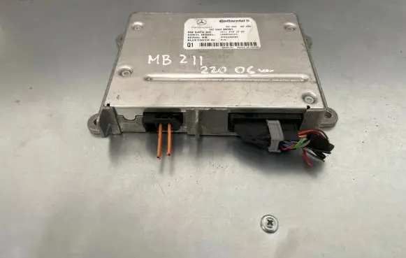 Mercedes-Benz E W211 Bluetooth control unit module A2118701885