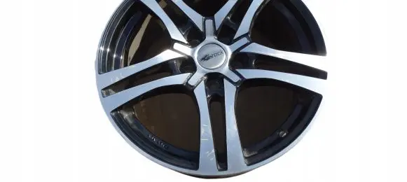 Audi A4 S4 B8 8K R17 wheel hub/cap/trim KBA49173