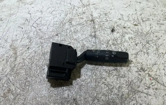 Mazda 3 I Wiper control stalk 17D682