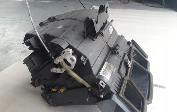 Interior heater climate box assembly