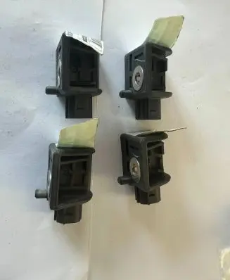 Honda FR-V Airbag deployment crash/impact sensor 77970-SFE-B110-M2