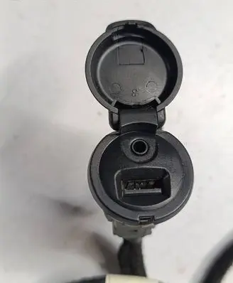 Citroen DS4 AUX in-socket connector 96647952XT 96645227XT USBIFMC