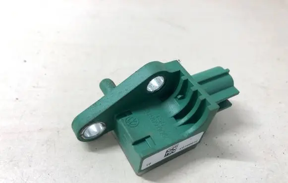 Volkswagen PASSAT B6 Airbag deployment crash/impact sensor 3C0909606