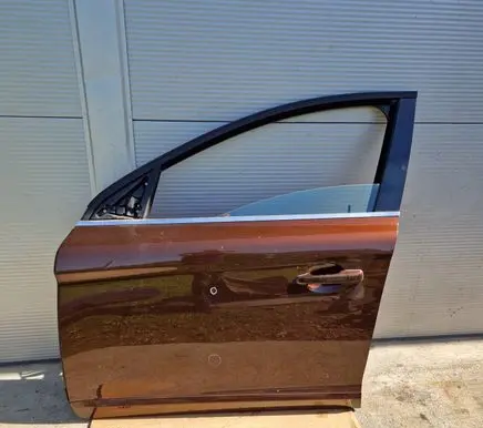 Volvo XC60 Front door