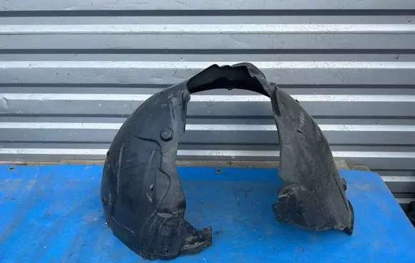 Audi A4 S4 B9 8W Front wheel arch liner splash guards 8W0821172K