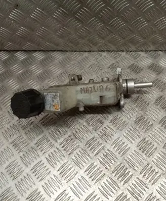 Mazda 6 Master brake cylinder