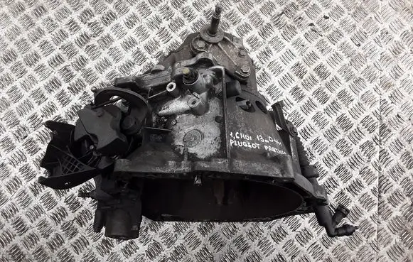 Peugeot Partner Manual 5 speed gearbox 9682054510