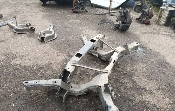 Chevrolet Captiva Rear subframe 