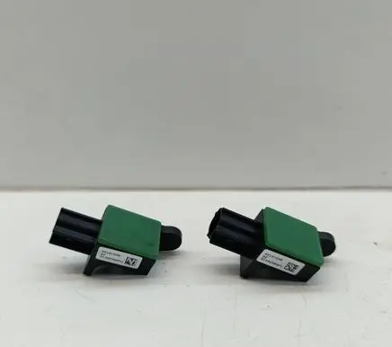 Volkswagen PASSAT B7 Airbag deployment crash/impact sensor 