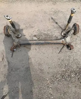 Volkswagen Polo IV 9N3 Rear axle beam 