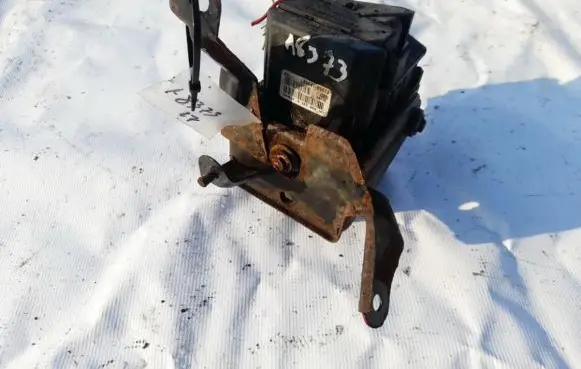 Toyota Avensis T250 ABS Pump 8954105073 89541-05073