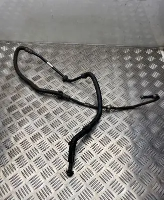 Volkswagen Touareg II Power steering hose/pipe/line 7P0422891L L24379DA