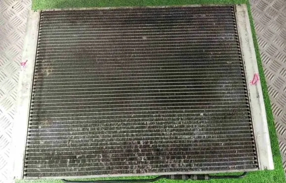 BMW M5 Coolant radiator 2282732