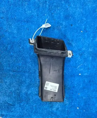 BMW 2 Active Tourer U06 Brake cooling air channel/duct 9498465