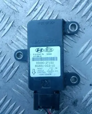 Hyundai i40 ESP acceleration yaw rate sensor 956902T150