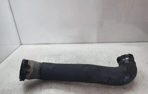 Nissan X-Trail T32 Air intake hose/pipe