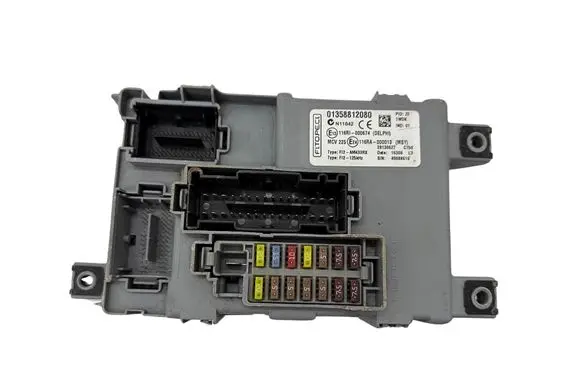 Peugeot Bipper Fuse box set 01358812080