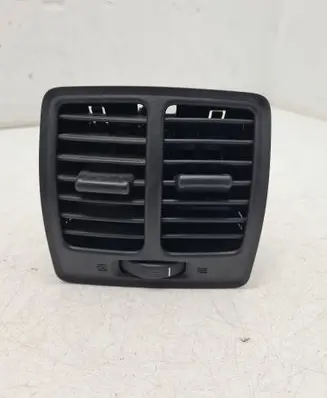 Rear air vent grill