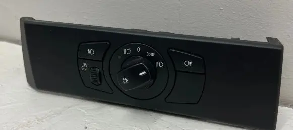 BMW 5 E60 E61 Light switch 6925287 33290401 692525202