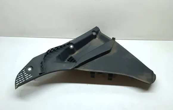 BMW 6 F12 F13 Wiper trim 6987606 51716987606