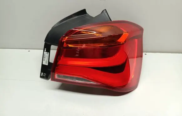 BMW 1 F20 F21 Rear/tail lights 7359018