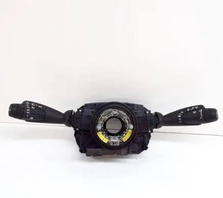 Volvo XC40 Indicator stalk 32275369
