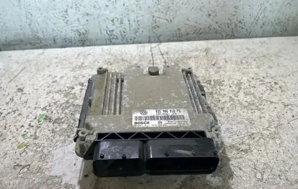 Volkswagen Golf V Engine control unit/module 0281011955 03G906016FS 1039S06188