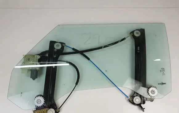 Mini One - Cooper F56 F55 Front door window/glass (coupe) 7296447 7296441