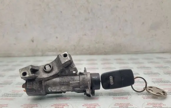 Audi A6 S6 C5 4B Ignition lock 4B0905851C