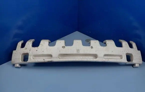 Front bumper foam support bar