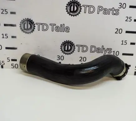 BMW 5 F10 F11 Intercooler hose/pipe 7810615