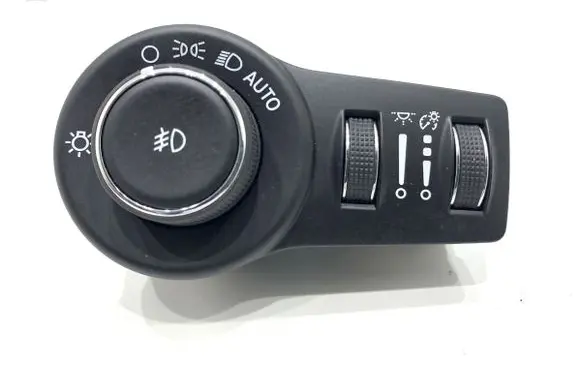 Jeep Cherokee Other switches/knobs/shifts P68154356AD