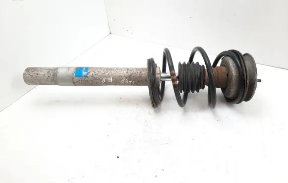 BMW 5 E39 Front shock absorber with coil spring 556832