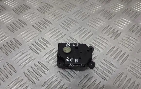 Ford Mondeo Mk III Central body control module 1S7H-19E616-AA