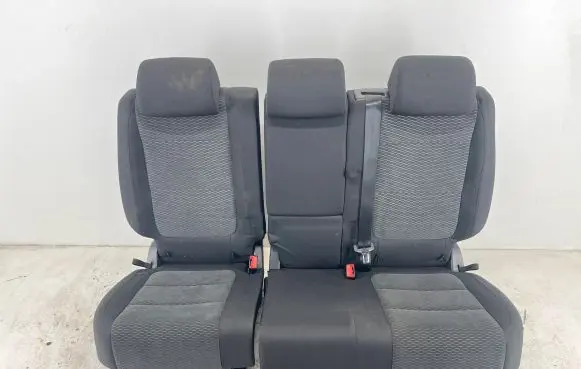 Volkswagen Golf Plus Rear seat 