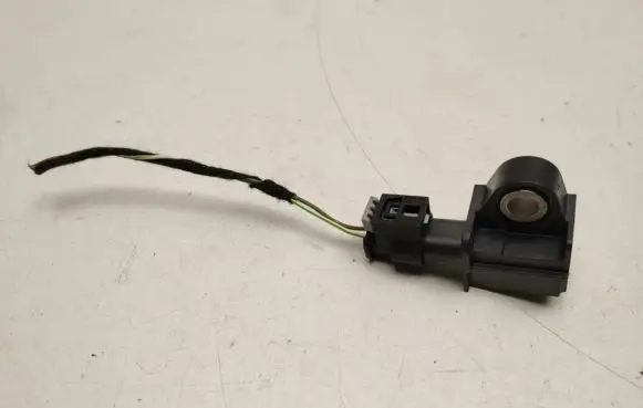 Mercedes-Benz E W212 Airbag deployment crash/impact sensor A2229051400