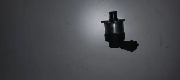 Peugeot 308 Fuel pressure sensor 0928400607 73008