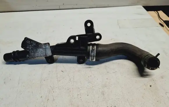 Opel Vivaro Engine coolant pipe/hose PA66GF30