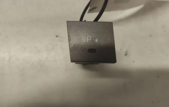 Opel Vectra C Parking (PDC) sensor switch 13138264 13549910 1324