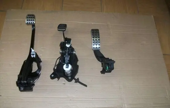 Mercedes-Benz B W246 W242 Accelerator throttle pedal