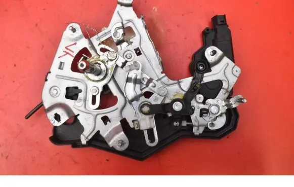 Hyundai H-1, Starex, Satellite Rear door lock 