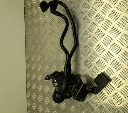 Volvo XC60 Engine coolant pipe/hose 32138001