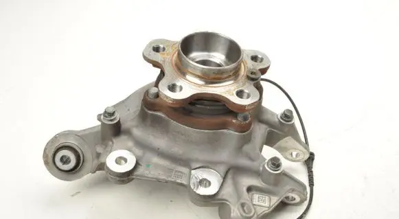 BMW 4 G22 G23 G24 G26 Rear wheel hub spindle/knuckle 6879526
