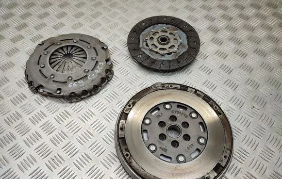 Citroen e-C3 Clutch set kit 9848930180