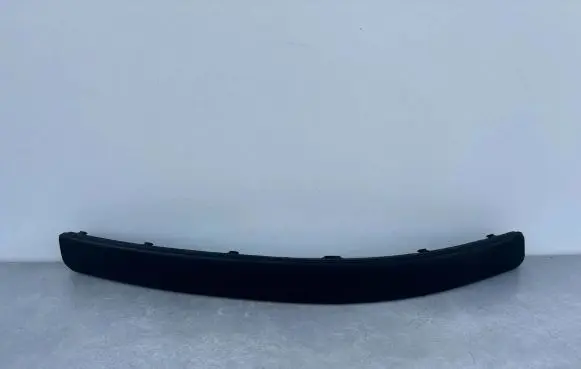 Volkswagen PASSAT B5 Front bumper splitter molding 3B0807718